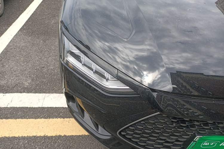 Used BYD Han 2023 DM-i Champion Edition 121KM Prestige Model Right Front Headlight