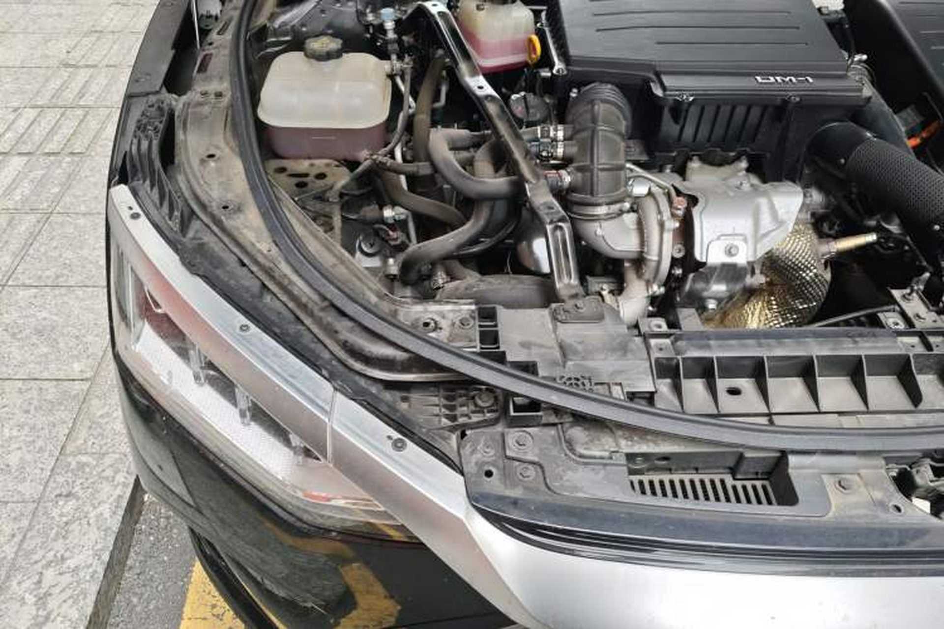 Used BYD Han 2023 DM-i Champion Edition 121KM Prestige Model Right Front Headlight