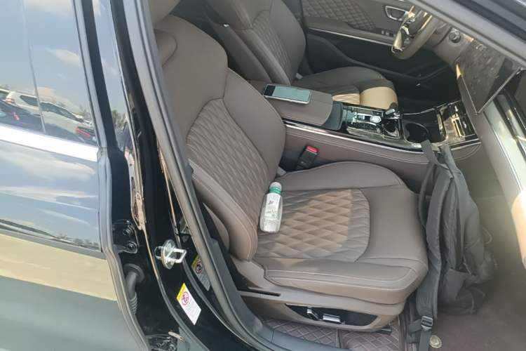 Used BYD Han 2023 EV Champion Edition 506KM Front-Wheel-Drive Premium Model Right Front Seat