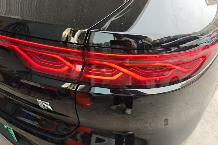 Used BYD Han 2023 DM-i Champion Edition 121KM Prestige Model Right Rear Taillight