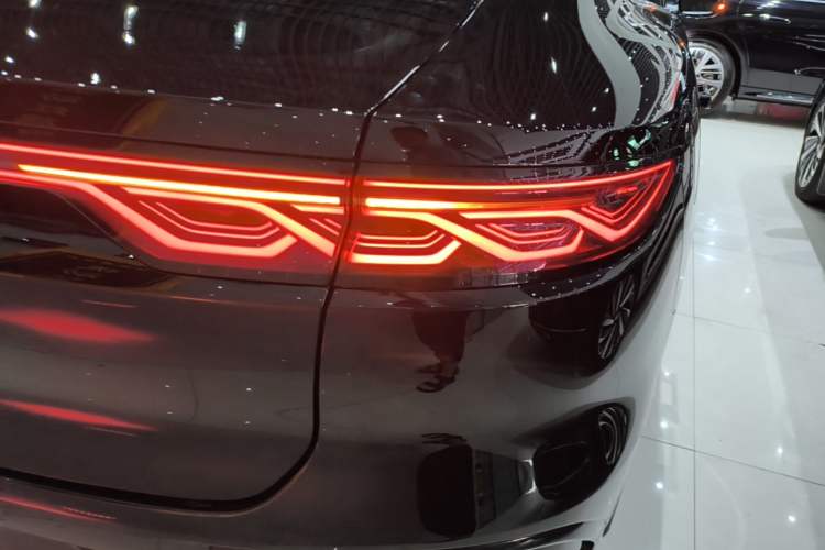 Used BYD Han 2023 DM-i Champion Edition 121KM Prestige Model Right Rear Taillight