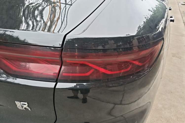 Used BYD Han 2023 EV Champion Edition 605KM Front-Drive Premium Model Right Rear Taillight