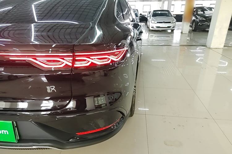 Used BYD Han 2023 EV Champion Edition 506KM Front-Wheel-Drive Premium Model Right Rear Taillight