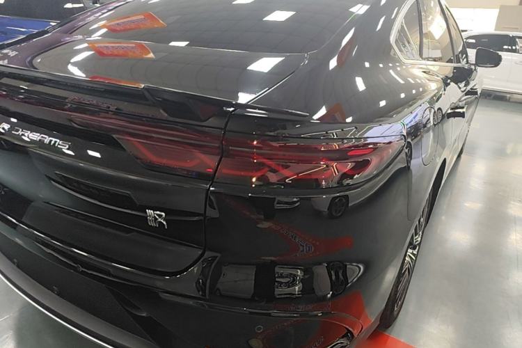 Used BYD Han 2023 DM-i Champion Edition 121KM Prestige Model Right Rear Taillight