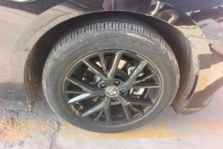 Used BYD Han 2023 DM-i Champion Edition 121KM Prestige Model Right Rear Wheel Hub