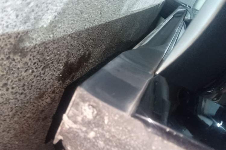 Used BYD Han 2023 EV Champion Edition 605KM Front-Drive Premium Model Right Side Sill