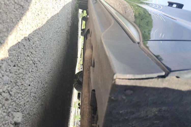 Used BYD Han 2023 DM-i Champion Edition 121KM Prestige Model Right Side Sill