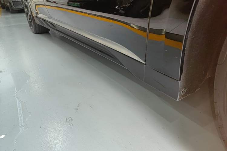 Used BYD Han 2023 DM-i Champion Edition 200KM Premium Model Right Side Sill