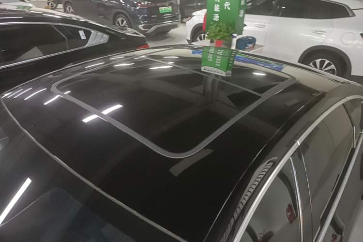 Used BYD Han 2023 EV Champion Edition 605KM Front-Drive Premium Model Roof