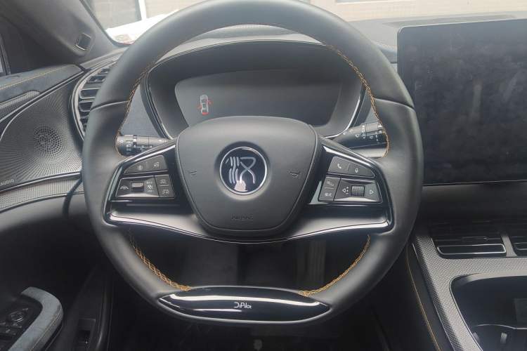 Used BYD Han 2023 DM-p War God Edition Steering Wheel
