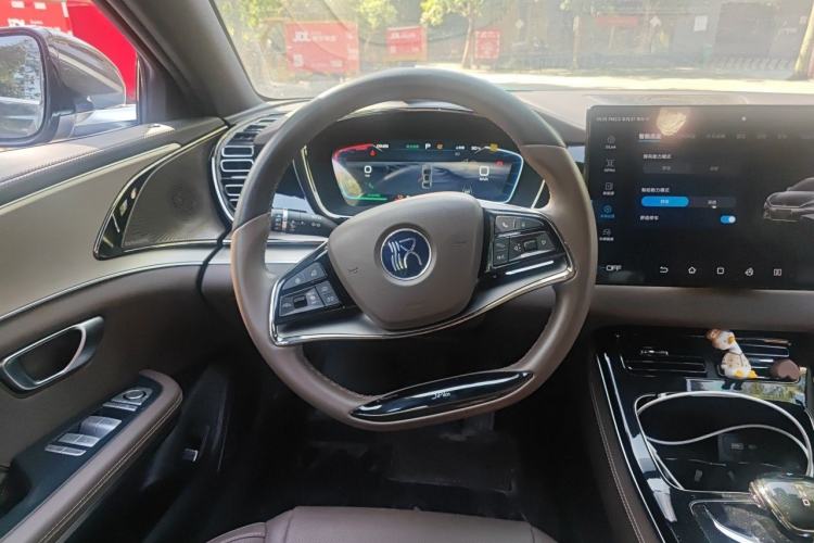 Used BYD Han 2023 EV Champion Edition 605KM Front-Drive Premium Model Steering Wheel