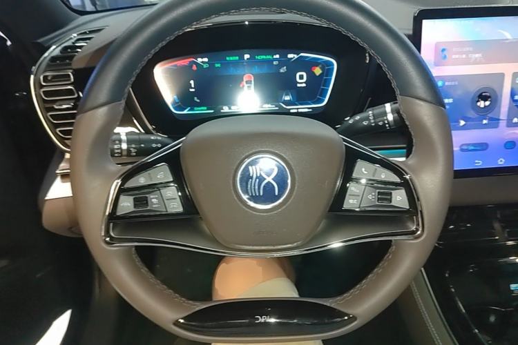 Used BYD Han 2023 EV Champion Edition 605KM Front-Drive Premium Model Steering Wheel