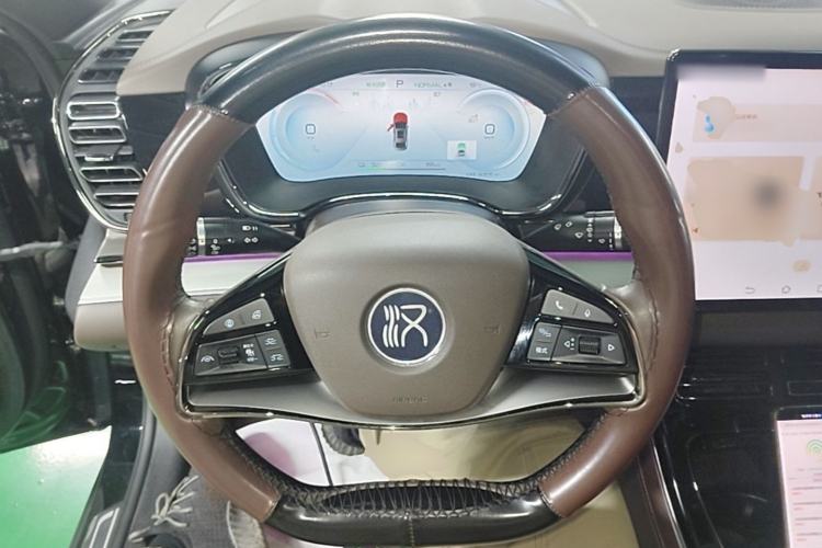 Used BYD Han 2023 EV Champion Edition 605KM Front-Drive Premium Model Steering Wheel