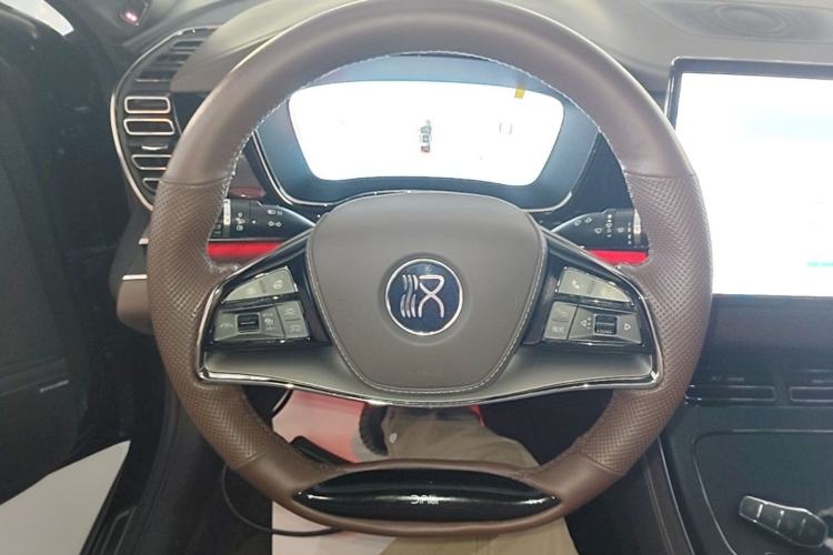 Used BYD Han 2023 EV Champion Edition 715 km Front-Drive Flagship Model Steering Wheel