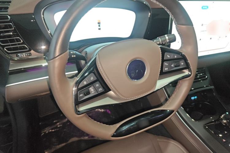 Used BYD Han 2023 DM-i Champion Edition 200KM Flagship Model Steering Wheel