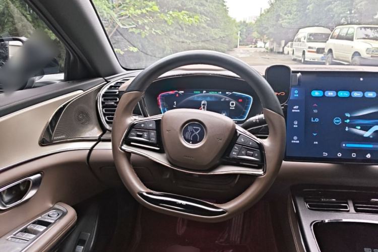 Used BYD Han 2023 EV Champion Edition 605KM Front-Drive Premium Model Steering Wheel