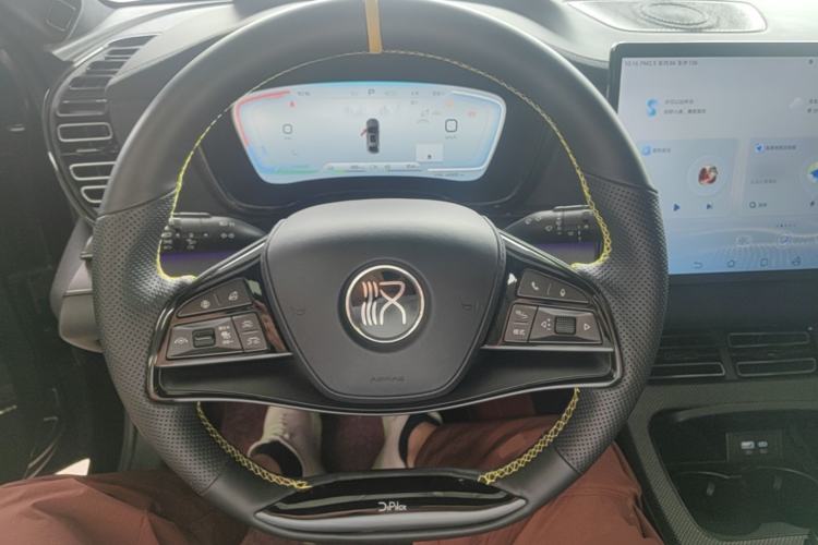 Used BYD Han 2023 DM-p War God Edition Steering Wheel