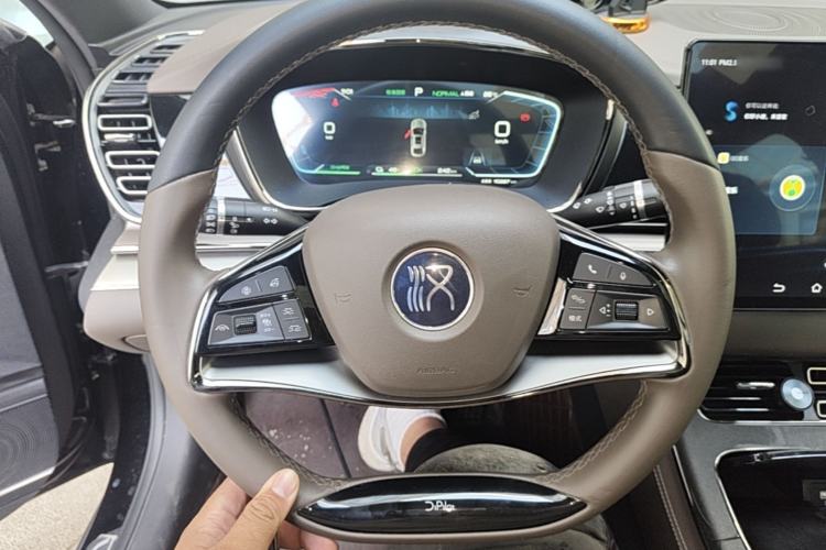 Used BYD Han 2023 EV Champion Edition 506KM Front-Wheel-Drive Premium Model Steering Wheel