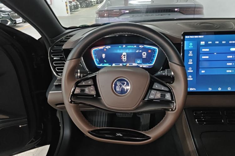 Used BYD Han 2023 DM-i Champion Edition 121KM Prestige Model Steering Wheel