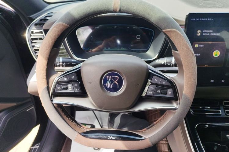 Used BYD Han 2023 EV Champion Edition 605KM Front-Drive Premium Model Steering Wheel