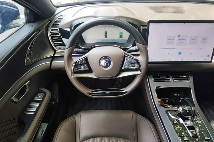 Used BYD Han 2023 DM-i Champion Edition 121KM Prestige Model Steering Wheel
