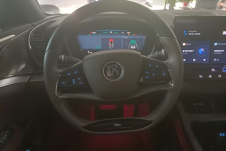 Used BYD Han 2023 EV Champion Edition 605KM Front-Drive Premium Model Steering Wheel