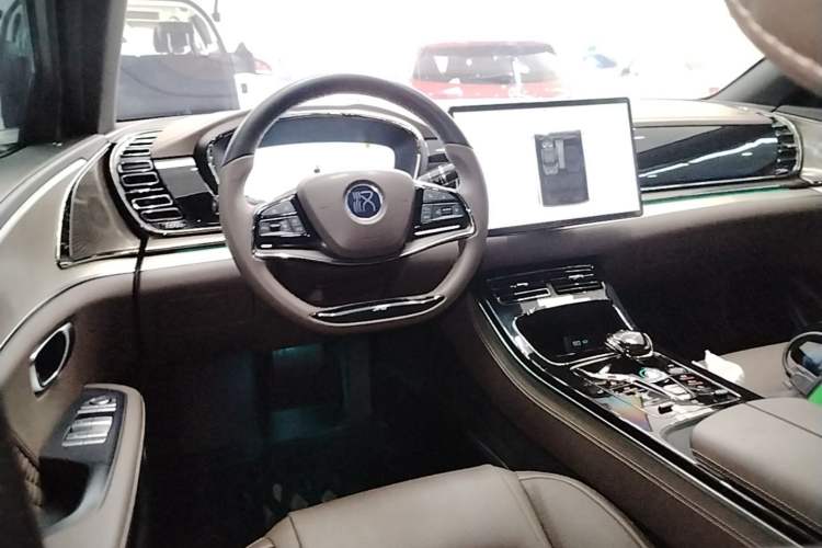 Used BYD Han 2023 EV Champion Edition 506KM Front-Wheel-Drive Premium Model Steering Wheel