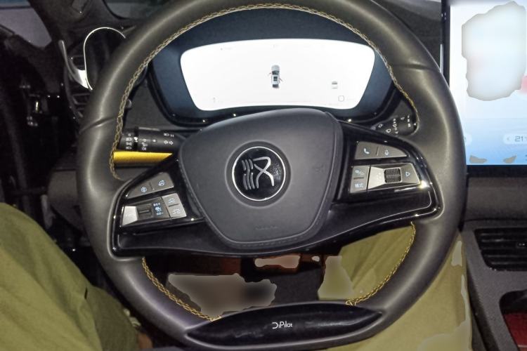 Used BYD Han 2023 DM-p War God Edition Steering Wheel