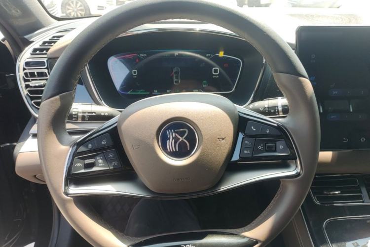 Used BYD Han 2023 DM-i Champion Edition 121KM Prestige Model Steering Wheel