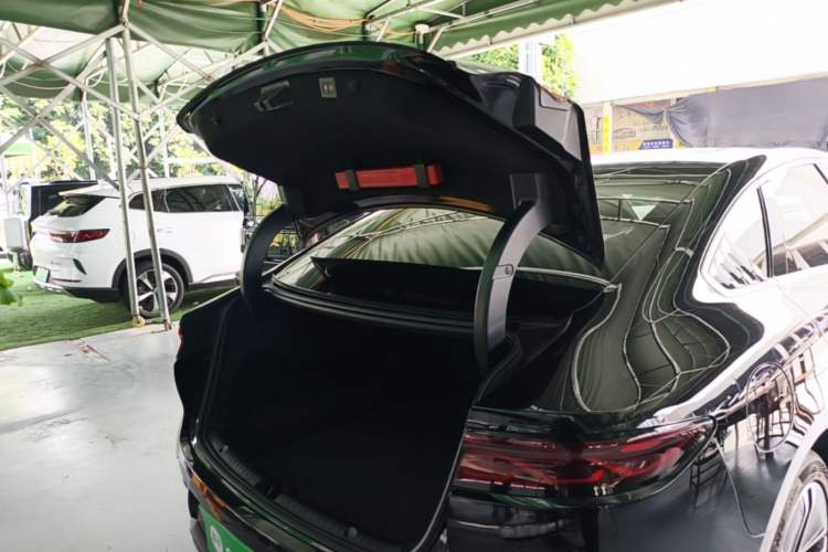 Used BYD Han 2023 EV Champion Edition 605KM Front-Drive Premium Model Trunk