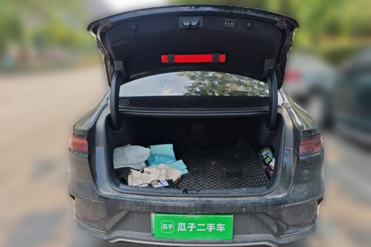 Used BYD Han 2023 EV Champion Edition 506KM Front-Wheel-Drive Premium Model Trunk