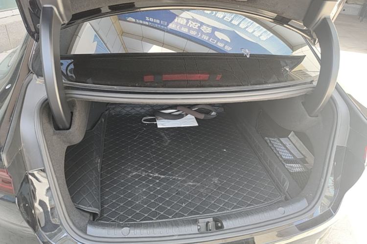 Used BYD Han 2023 EV Champion Edition 506KM Front-Wheel-Drive Premium Model Trunk