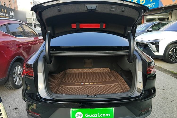 Used BYD Han 2023 EV Champion Edition 506KM Front-Wheel-Drive Premium Model Trunk