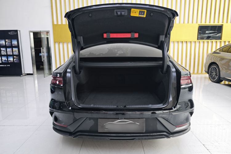 Used BYD Han 2023 DM-p War God Edition Trunk