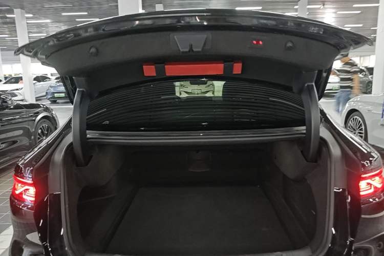 Used BYD Han 2023 EV Champion Edition 605KM Front-Drive Premium Model Trunk