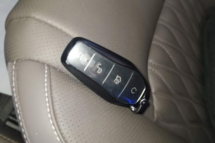 Used BYD Han 2023 EV Champion Edition 605KM Front-Drive Premium Model Vehicle Key