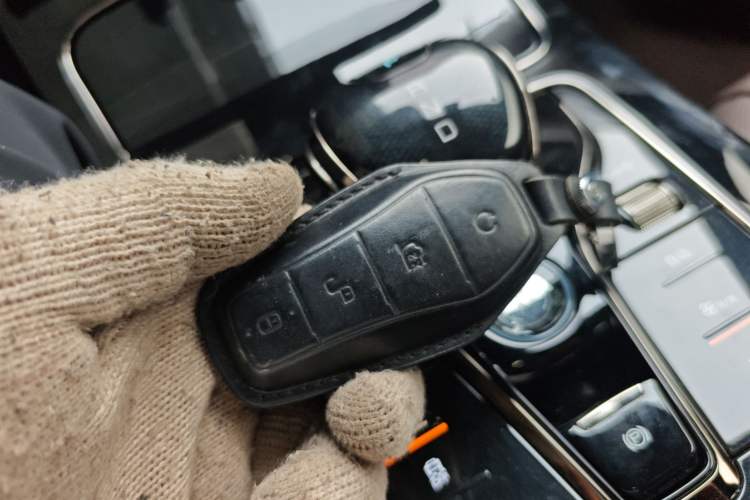 Used BYD Han 2023 DM-i Champion Edition 121KM Prestige Model Vehicle Key