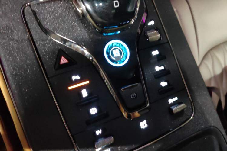 Used BYD Han 2023 DM-i Champion Edition 121KM Prestige Model Vehicle Key