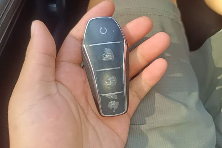 Used BYD Han 2023 EV Champion Edition 506KM Front-Wheel-Drive Premium Model Vehicle Key