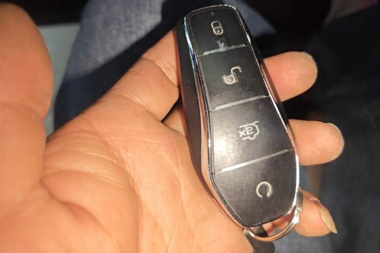Used BYD Han 2023 DM-i Champion Edition 200KM Flagship Model Vehicle Key