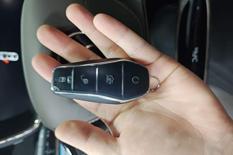 Used BYD Han 2023 DM-i Champion Edition 121KM Prestige Model Vehicle Key