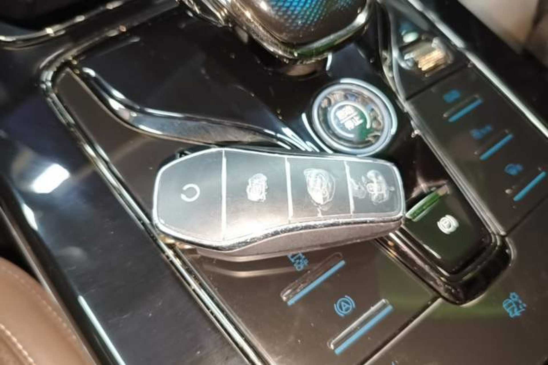 Used BYD Han 2023 DM-i Champion Edition 121KM Prestige Model Vehicle Key