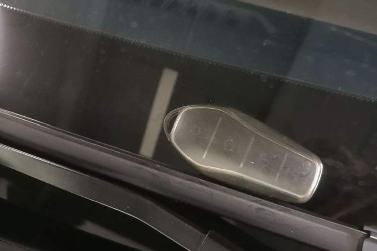 Used BYD Han 2023 EV Champion Edition 605KM Front-Drive Premium Model Vehicle Key