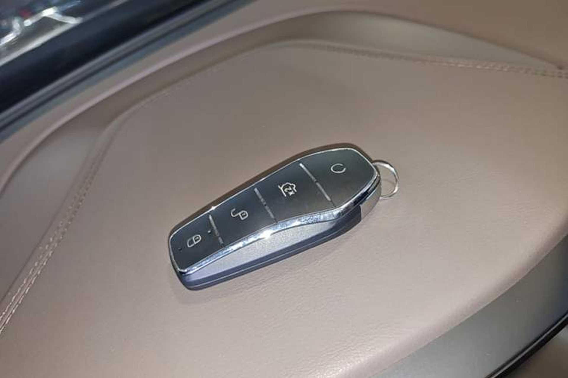 Used BYD Han 2023 DM-i Champion Edition 121KM Prestige Model Vehicle Key
