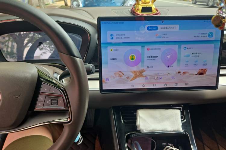 Used BYD Han 2023 EV Champion Edition 506KM Front-Wheel-Drive Premium Model Audio And AC Panel