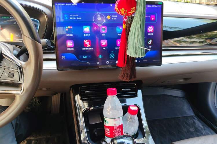Used BYD Han 2023 EV Champion Edition 605KM Front-Drive Premium Model Audio And AC Panel