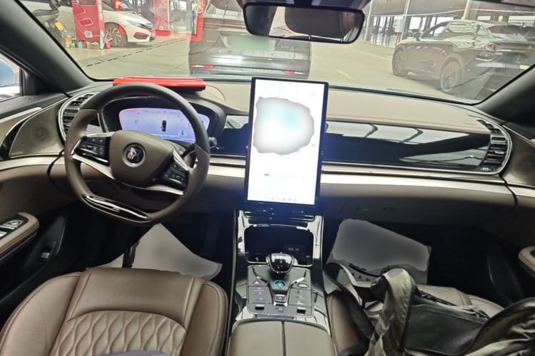 Used BYD Han 2023 DM-i Champion Edition 121KM Prestige Model Center Console