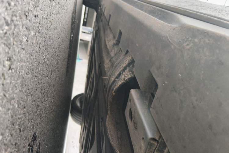 Used BYD Han 2023 EV Champion Edition 605KM Front-Drive Premium Model Chassis Front Right