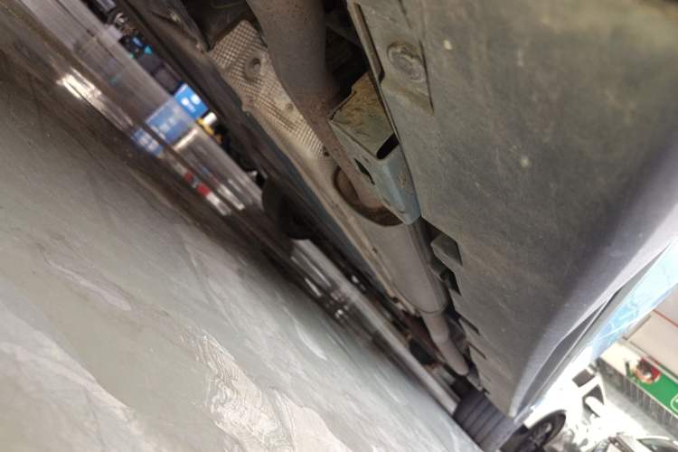 Used BYD Han 2023 DM-i Champion Edition 121KM Prestige Model Chassis Rear Right