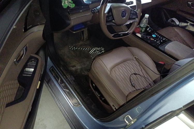 Used BYD Han 2023 DM-i Champion Edition 121KM Prestige Model Driver Seat